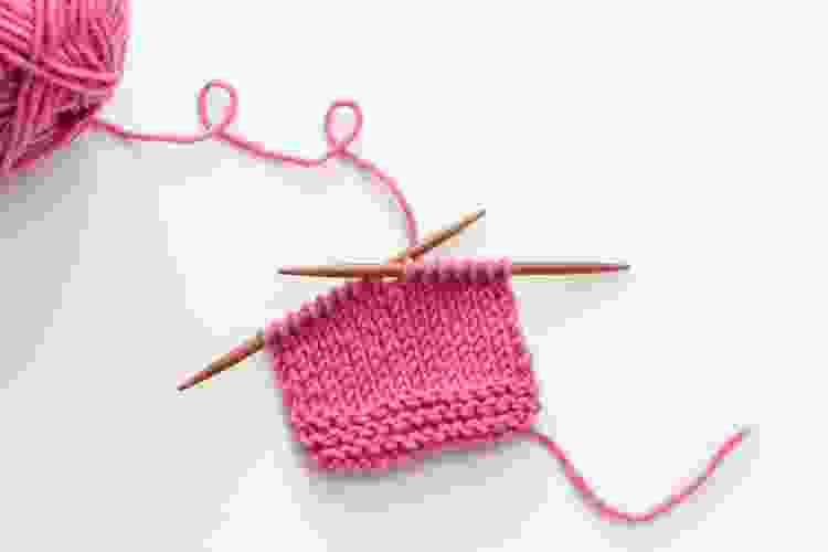an pink knitted sleeve